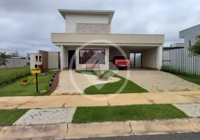 Foto 1 de Casa com 3 Quartos à venda, 147m² em Parqville Pinheiros, Aparecida de Goiânia