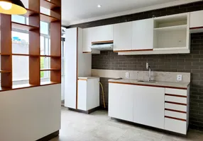 Foto 1 de Apartamento com 2 Quartos à venda, 72m² em Centro Histórico, Porto Alegre