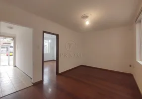 Foto 1 de Casa com 2 Quartos para venda ou aluguel, 180m² em Floresta, Porto Alegre