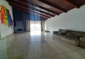 Foto 1 de Casa com 5 Quartos para alugar, 408m² em Buritis, Belo Horizonte