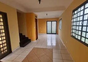 Foto 1 de Casa com 4 Quartos à venda, 350m² em Bela Vista, São Paulo