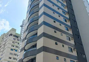 Foto 1 de Apartamento com 4 Quartos à venda, 178m² em Umarizal, Belém