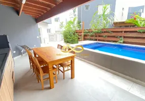 Foto 1 de Casa de Condomínio com 4 Quartos para venda ou aluguel, 124m² em Camburi, São Sebastião