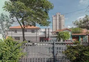 Foto 1 de Casa com 3 Quartos para alugar, 240m² em Vila Prudente, São Paulo