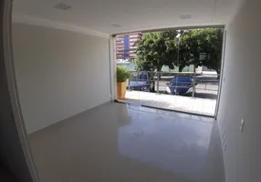 Foto 1 de Ponto Comercial para alugar, 45m² em Candelária, Natal