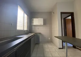 Foto 1 de Apartamento com 3 Quartos à venda, 65m² em Segismundo Pereira, Uberlândia