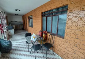 Foto 1 de Casa com 3 Quartos à venda, 500m² em Caiçaras, Belo Horizonte