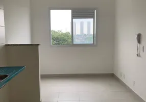 Foto 1 de Apartamento com 2 Quartos para alugar, 33m² em Jardim Celeste, São Paulo