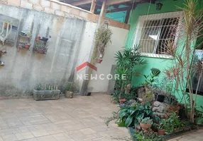 Foto 1 de Casa com 2 Quartos à venda, 100m² em Floresta Encantada, Esmeraldas