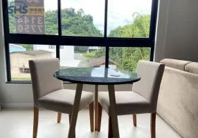 Foto 1 de Apartamento com 1 Quarto para alugar, 32m² em Boa Vista, Blumenau