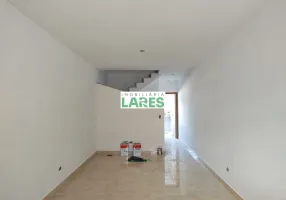 Foto 1 de Sobrado com 3 Quartos para alugar, 110m² em Rio Pequeno, São Paulo