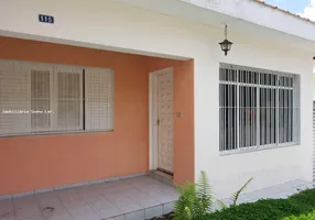 Foto 1 de Casa com 2 Quartos à venda, 180m² em Umuarama, Osasco