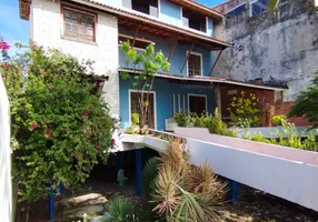 Foto 1 de Casa com 4 Quartos para alugar, 450m² em Stella Maris, Salvador
