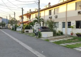 Foto 1 de Casa de Condomínio com 2 Quartos à venda, 65m² em Guaratiba, Rio de Janeiro