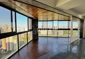 Foto 1 de Apartamento com 8 Quartos à venda, 629m² em Jaqueira, Recife