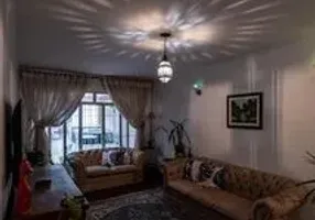 Foto 1 de Casa com 3 Quartos à venda, 150m² em Alto de Pinheiros, São Paulo