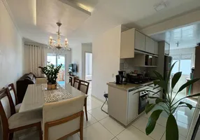 Foto 1 de Apartamento com 2 Quartos para alugar, 55m² em Vila Nova, Imbituba