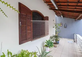 Foto 1 de Casa com 3 Quartos à venda, 140m² em Céu Azul, Belo Horizonte