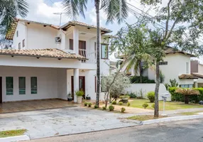 Foto 1 de Casa de Condomínio com 4 Quartos à venda, 300m² em Loteamento Portal do Sol I, Goiânia