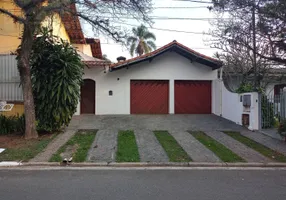 Foto 1 de Casa com 3 Quartos à venda, 302m² em Jardim Guarapiranga, São Paulo