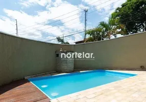 Foto 1 de Sobrado com 3 Quartos à venda, 250m² em Chácara Inglesa, São Paulo