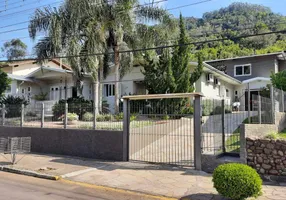 Foto 1 de Casa com 4 Quartos à venda, 200m² em Centro, São Vendelino