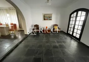 Foto 1 de Casa com 5 Quartos à venda, 600m² em Balneário Praia do Pernambuco, Guarujá