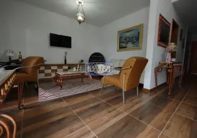 Foto 1 de Casa de Condomínio com 3 Quartos à venda, 110m² em Granja Guarani, Teresópolis