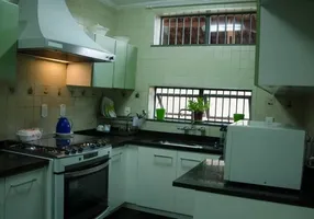 Foto 1 de Sobrado com 5 Quartos à venda, 280m² em Vila Virgínia, Campinas