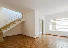 Foto 1 de Casa com 2 Quartos à venda, 130m² em Planalto Paulista, São Paulo