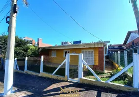 Foto 1 de Casa com 3 Quartos à venda, 495m² em Praia da Cal, Torres