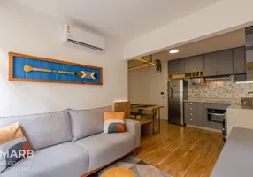 Foto 1 de Apartamento com 2 Quartos à venda, 42m² em Centro, Florianópolis