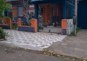 Foto 1 de Casa com 3 Quartos à venda, 171m² em Floresta, Porto Alegre