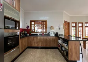 Foto 1 de Casa com 3 Quartos à venda, 98m² em Vila Branca, Jacareí