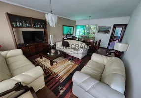 Foto 1 de Casa com 3 Quartos para alugar, 283m² em Vila Moinho Velho, São Paulo