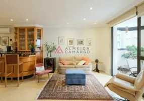 Foto 1 de Apartamento com 4 Quartos à venda, 209m² em Higienópolis, São Paulo