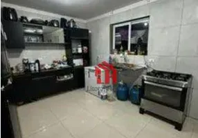 Foto 1 de Casa com 3 Quartos à venda, 80m² em Castelo, Santos