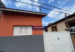 Foto 1 de Casa com 2 Quartos para venda ou aluguel, 115m² em Centro, Bragança Paulista