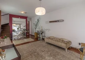 Foto 1 de Casa com 3 Quartos para alugar, 100m² em Vila Olímpia, São Paulo