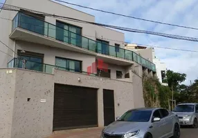 Foto 1 de Casa com 3 Quartos à venda, 232m² em Santa Lúcia, Belo Horizonte