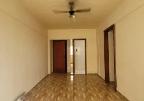 Foto 1 de Apartamento com 2 Quartos para alugar, 65m² em Tanque, Rio de Janeiro