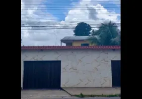 Foto 1 de Sobrado com 3 Quartos à venda, 160m² em Cidade de Deus, Manaus