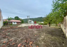 Foto 1 de Lote/Terreno à venda, 538m² em Centro, Bombinhas