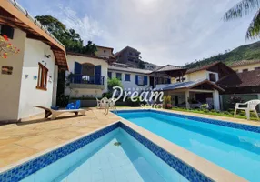 Foto 1 de Casa com 4 Quartos à venda, 388m² em Tijuca, Teresópolis