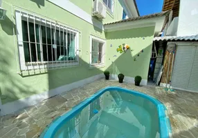 Foto 1 de Casa com 4 Quartos à venda, 260m² em Piratininga, Niterói