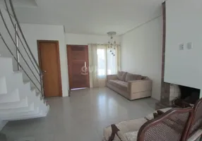 Foto 1 de Casa de Condomínio com 3 Quartos para alugar, 160m² em Hípica, Porto Alegre