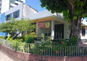 Foto 1 de Casa com 4 Quartos para venda ou aluguel, 270m² em Bairro Novo, Olinda
