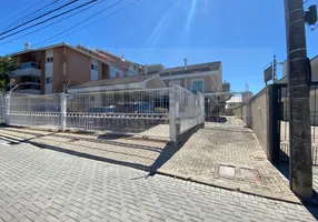 Foto 1 de Casa de Condomínio com 3 Quartos à venda, 124m² em Lagoa da Conceição, Florianópolis