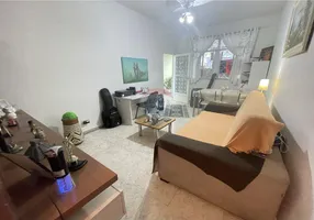 Foto 1 de Casa com 3 Quartos à venda, 367m² em Braz de Pina, Rio de Janeiro