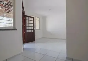 Foto 1 de Casa com 2 Quartos à venda, 90m² em Imbuí, Salvador